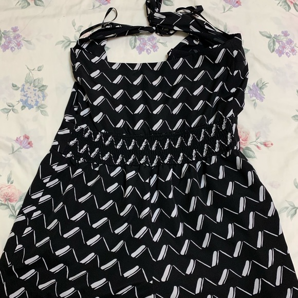 BCBG GEN Romper Size Small - Black/White Pattern - Picture 6 of 8